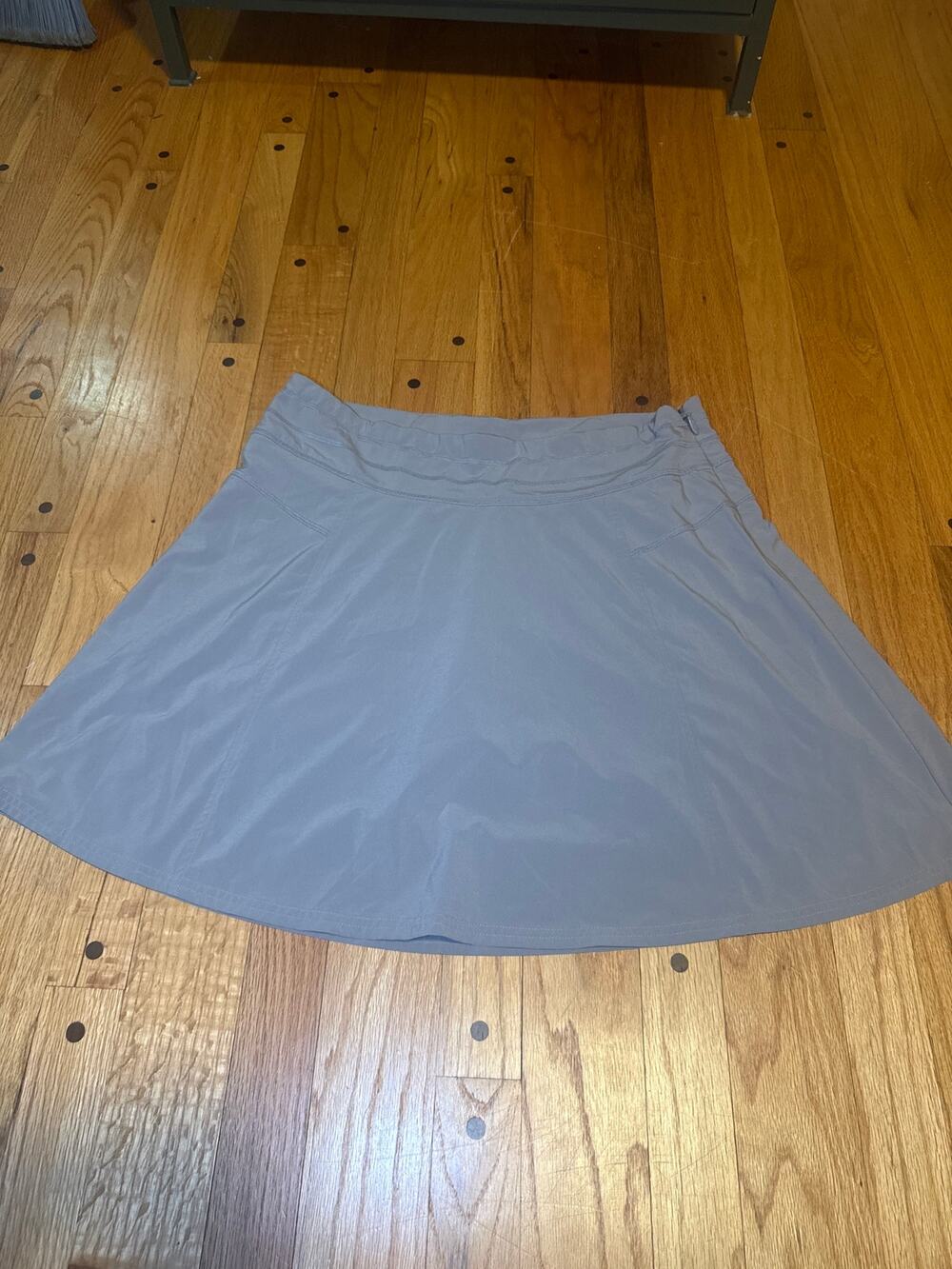 Athleta Womens Sz 12 Gray A-Line Skort Stretch Hiking Travel Athletic Skirt